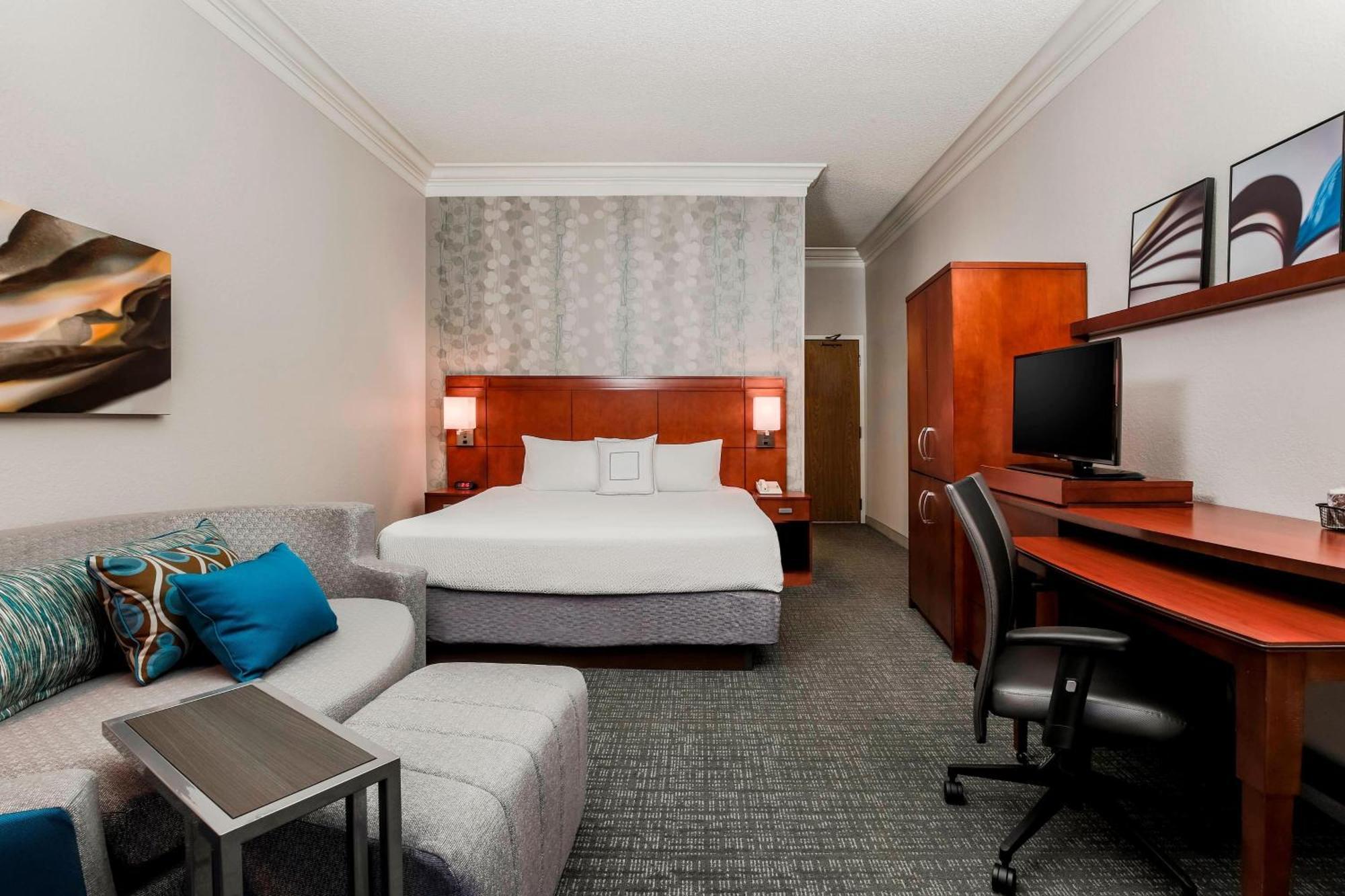 คอร์ตยาร์ด บาย แมริออท ออร์แลนโด เลค แมรี / นอร์ท Hotel Heathrow ภายนอก รูปภาพ