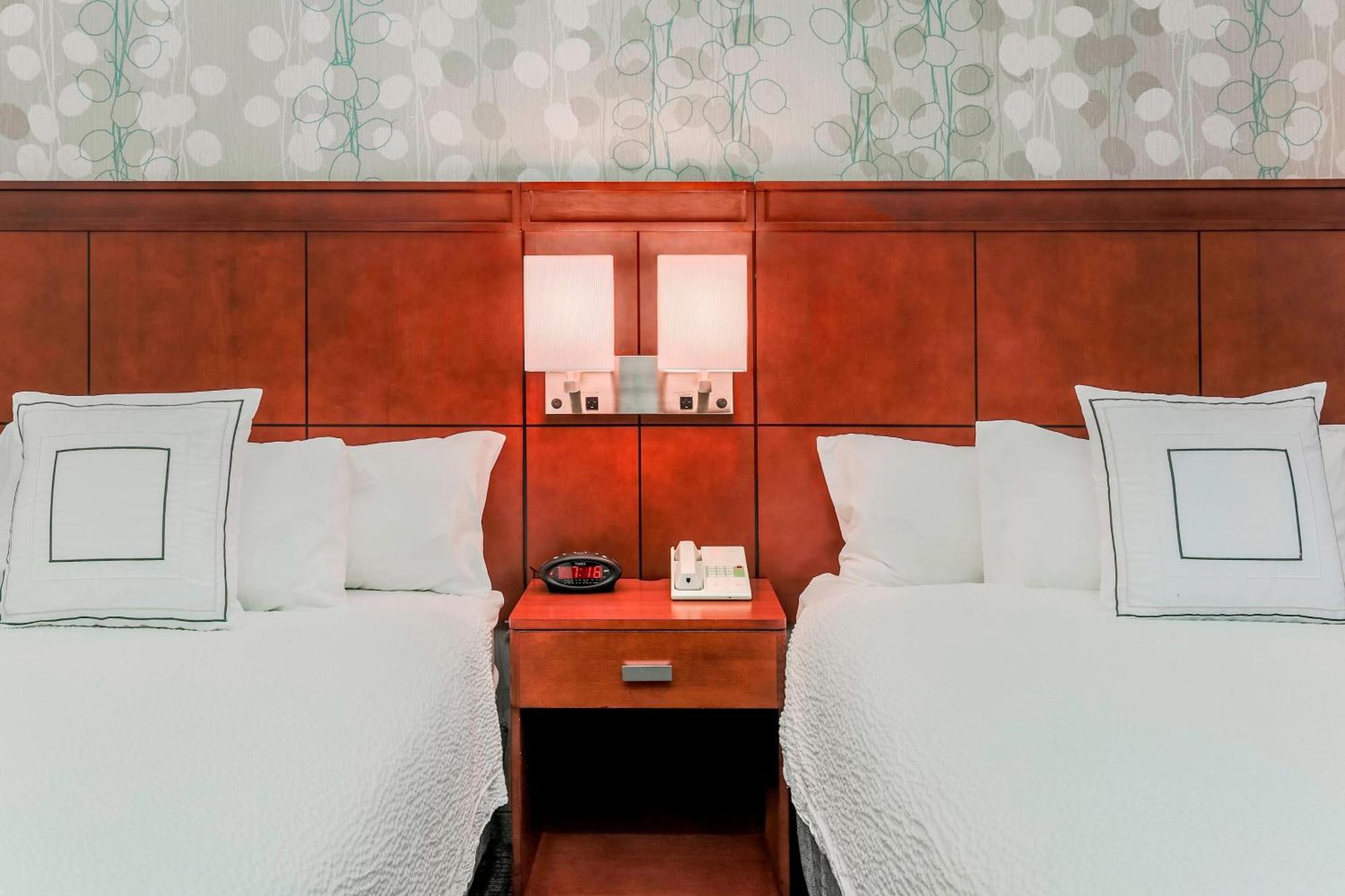 คอร์ตยาร์ด บาย แมริออท ออร์แลนโด เลค แมรี / นอร์ท Hotel Heathrow ภายนอก รูปภาพ
